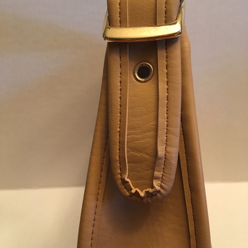 New Tan Hobo - Picture 2 of 7